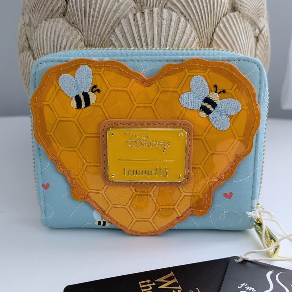 Winnie The Pooh Loungefly Wallet, NWT - Picture 2 of 5